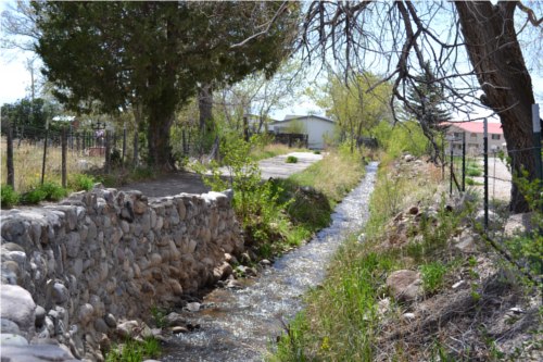 Acequia